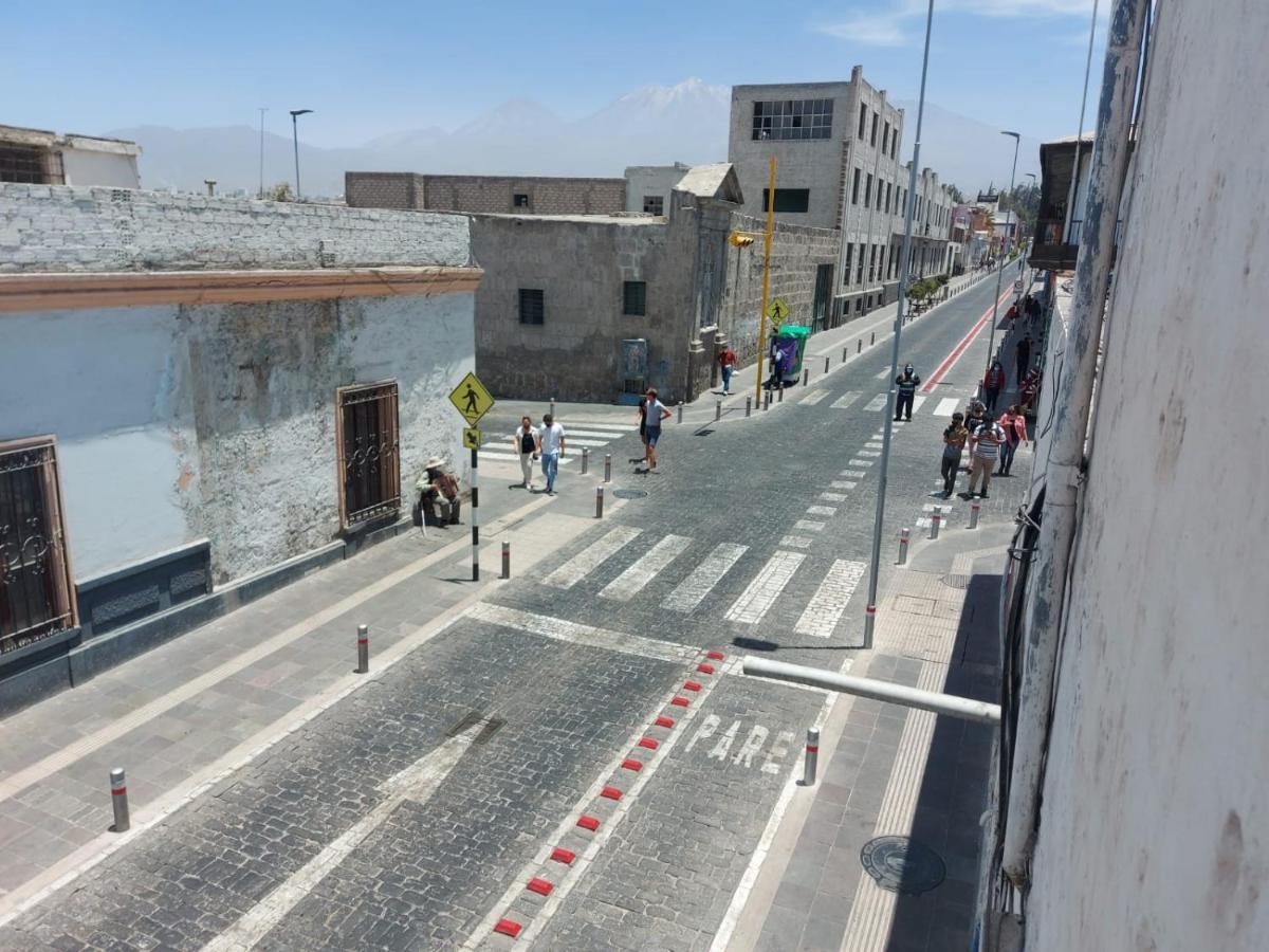 ארקוויפה Hostal Lluvia De Oro מראה חיצוני תמונה