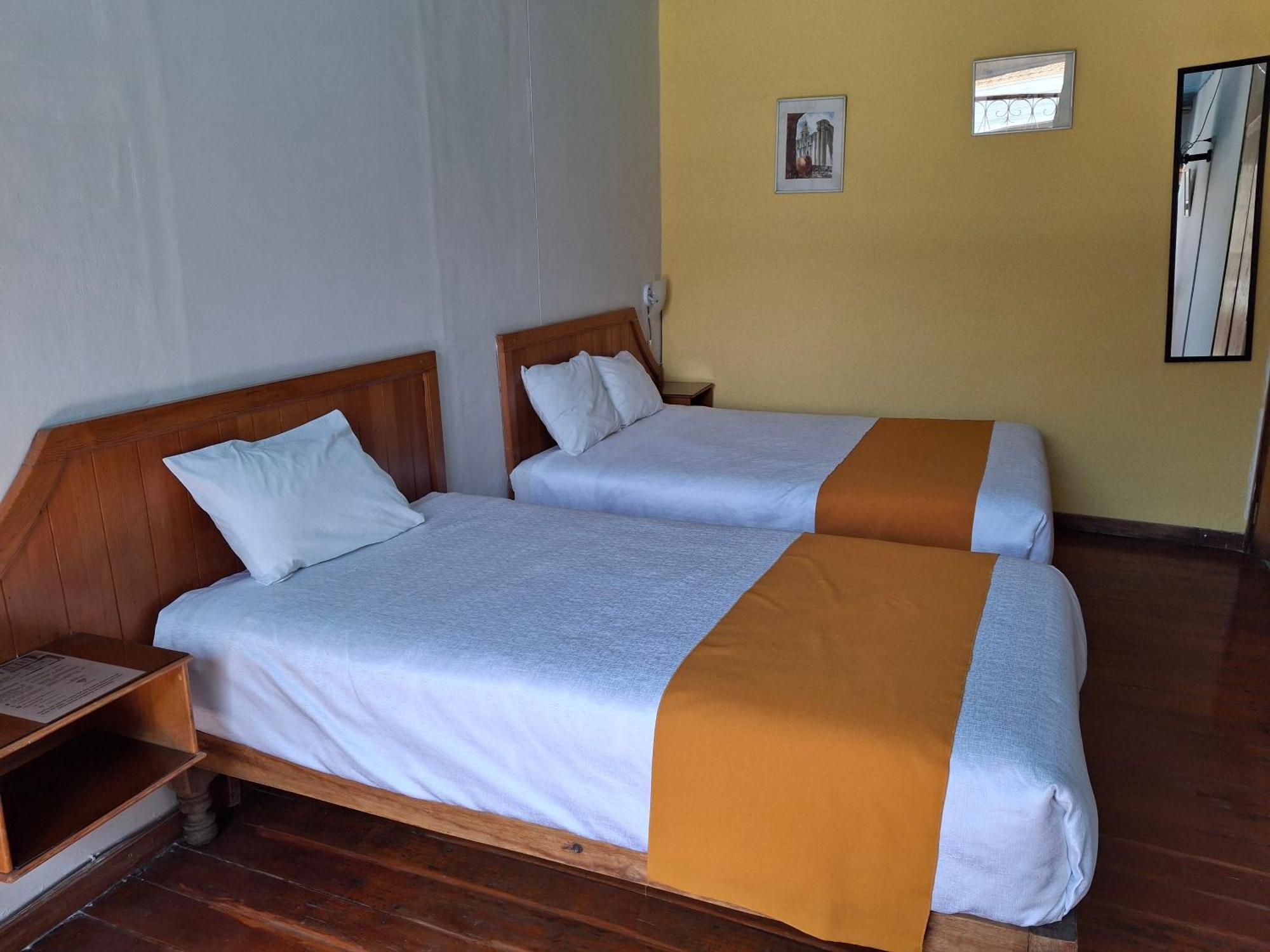 ארקוויפה Hostal Lluvia De Oro מראה חיצוני תמונה