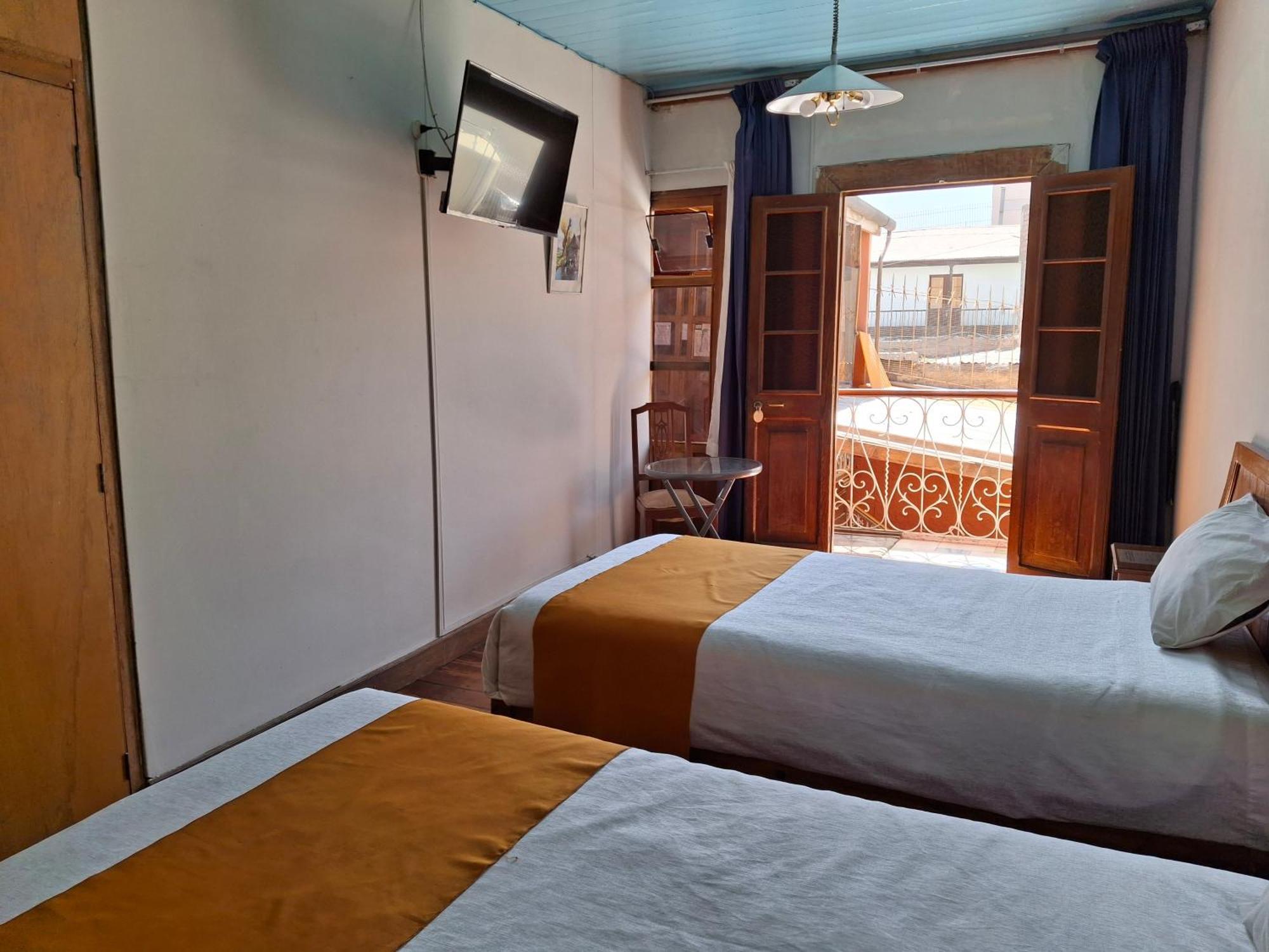 ארקוויפה Hostal Lluvia De Oro מראה חיצוני תמונה