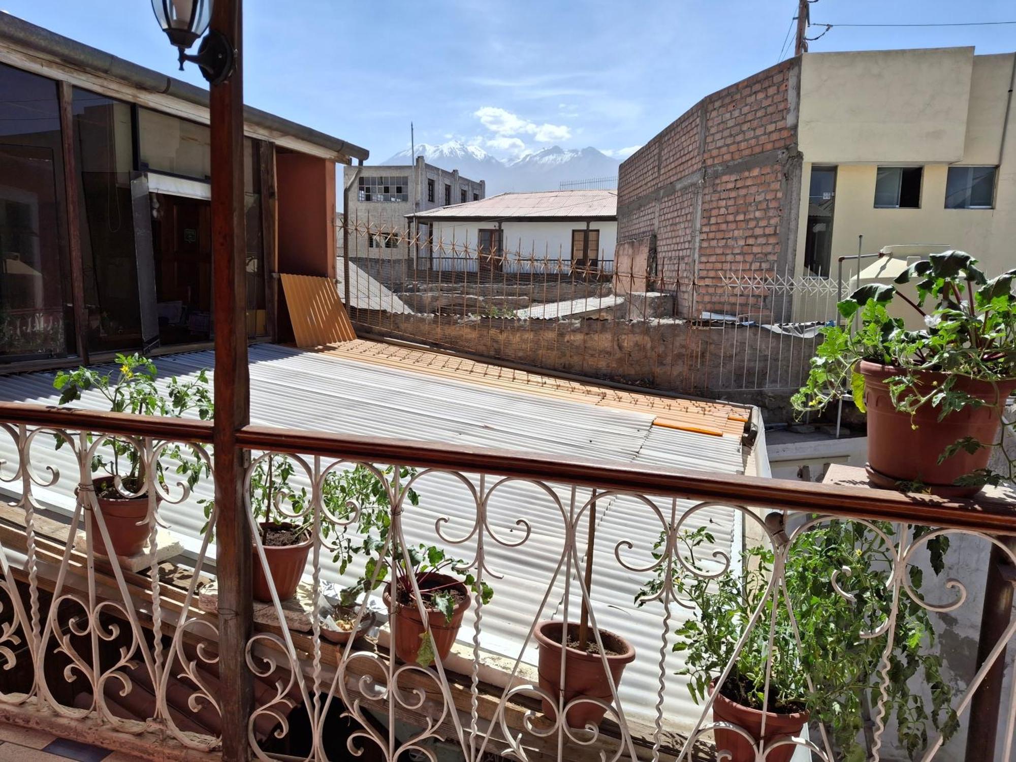 ארקוויפה Hostal Lluvia De Oro מראה חיצוני תמונה