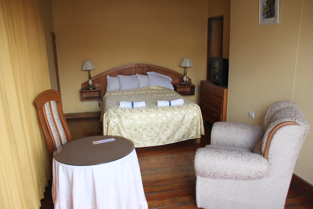 ארקוויפה Hostal Lluvia De Oro מראה חיצוני תמונה